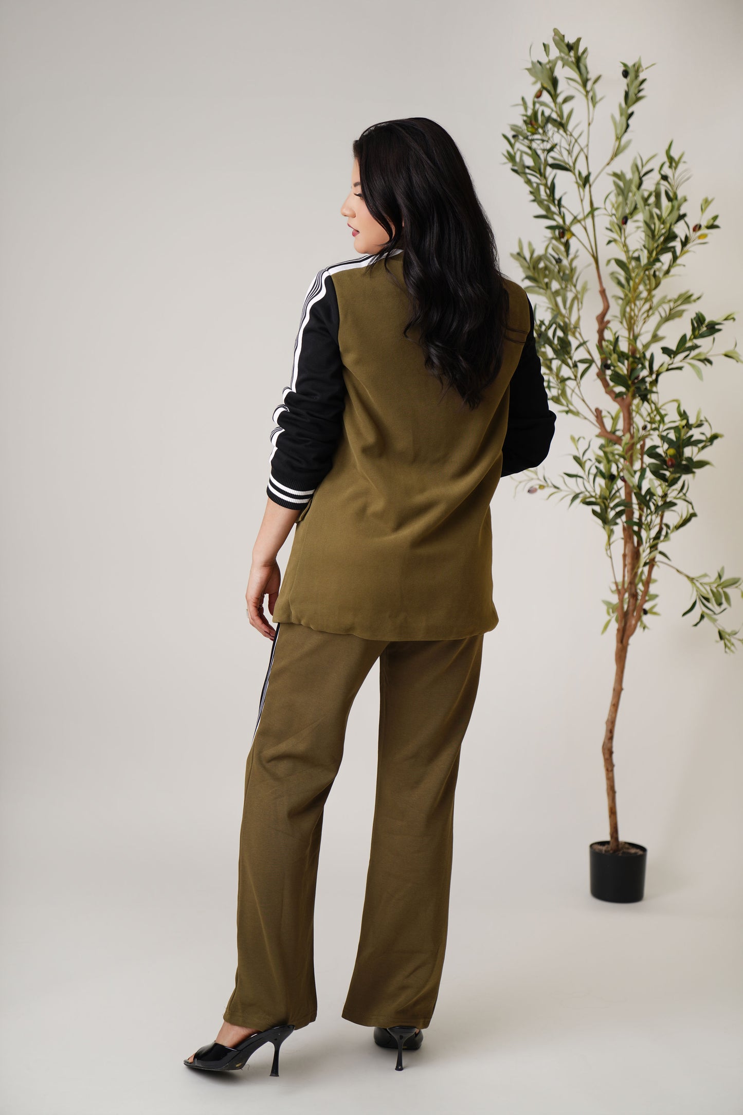 Urban luxe olive set
